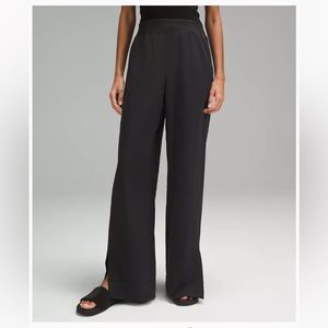 lululemon Stretch Woven Wide-Leg High-Rise Pant